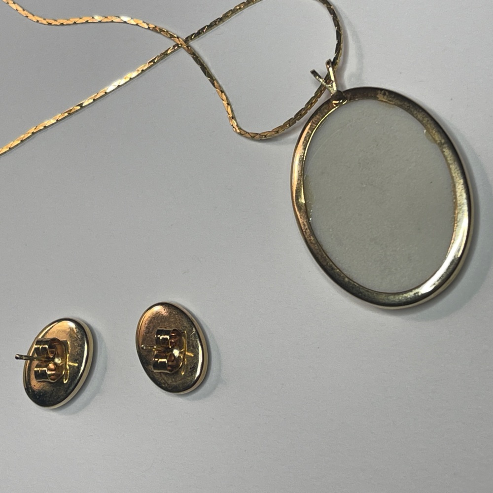 Vintage porcelain forget me not necklace earrings set blue flowers gold chain - Picture 7 of 11